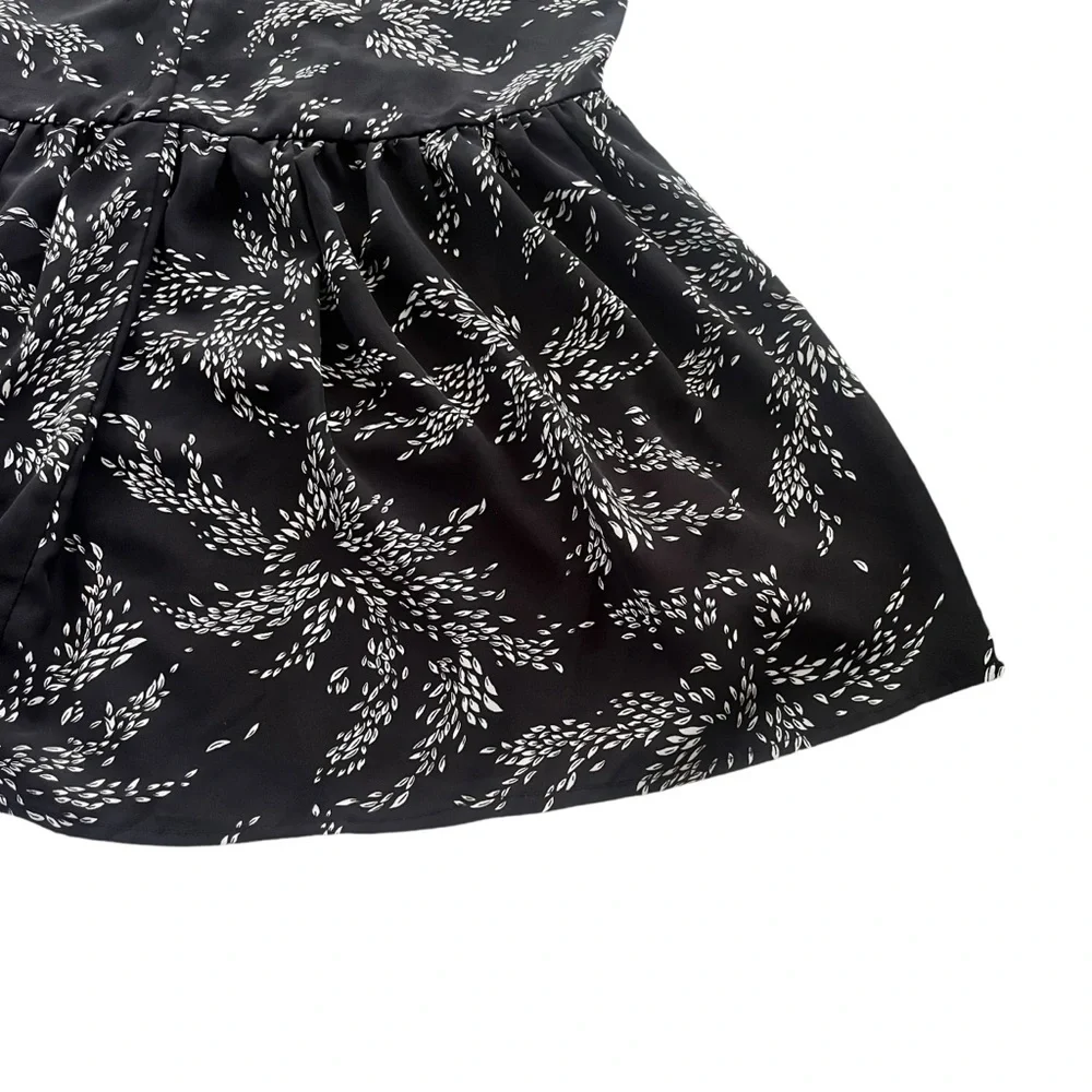 Entro Women’s Sz Small Black White Floral Print Button Front Fishtail Midi Skirt